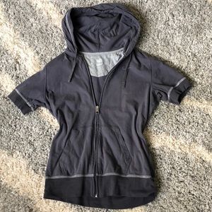 Nike Short Arm Hoodie